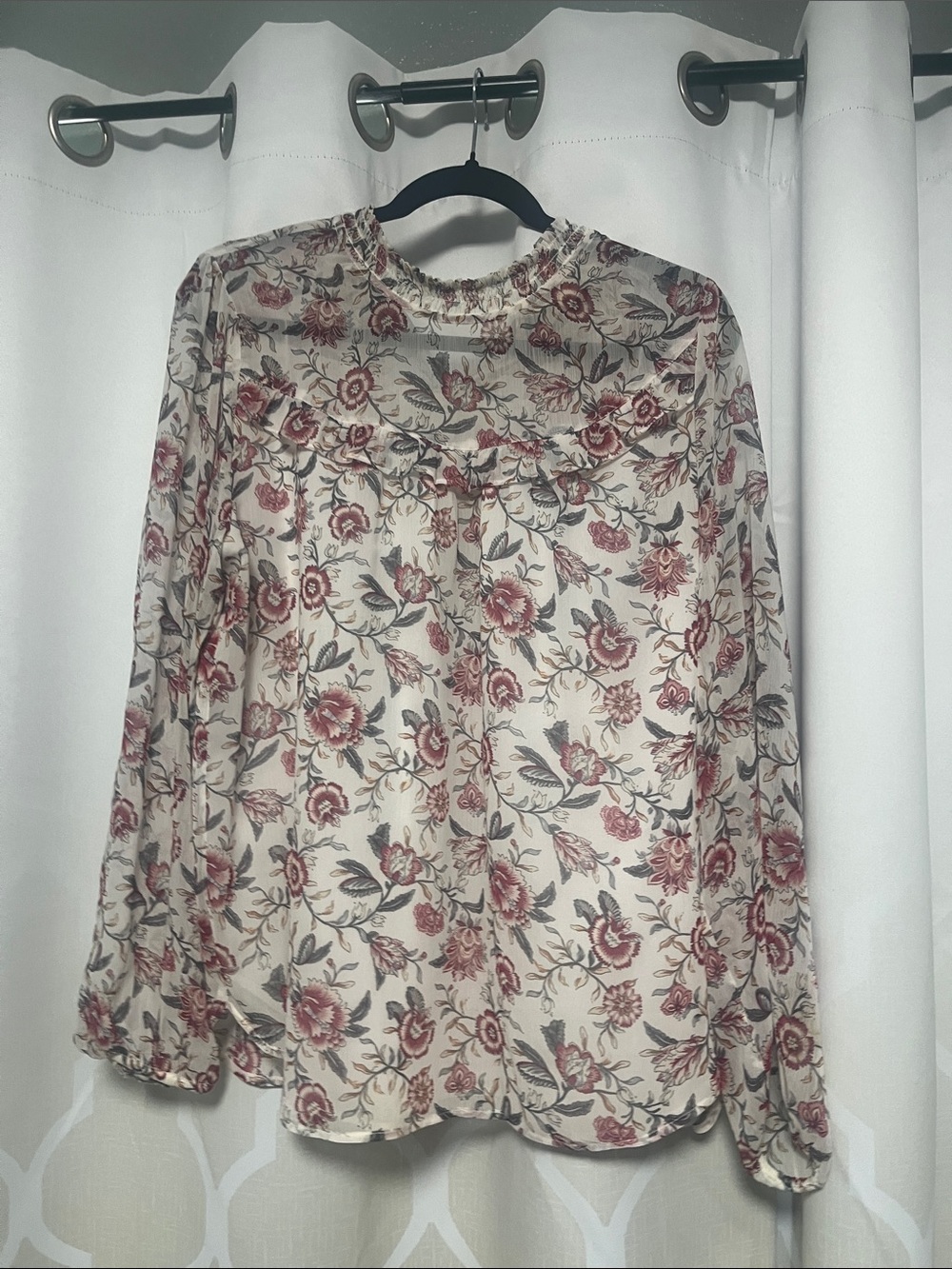 LOFT Cream Floral Peasant Blouse
